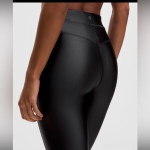 Satin Shine High-rise Tight 25”